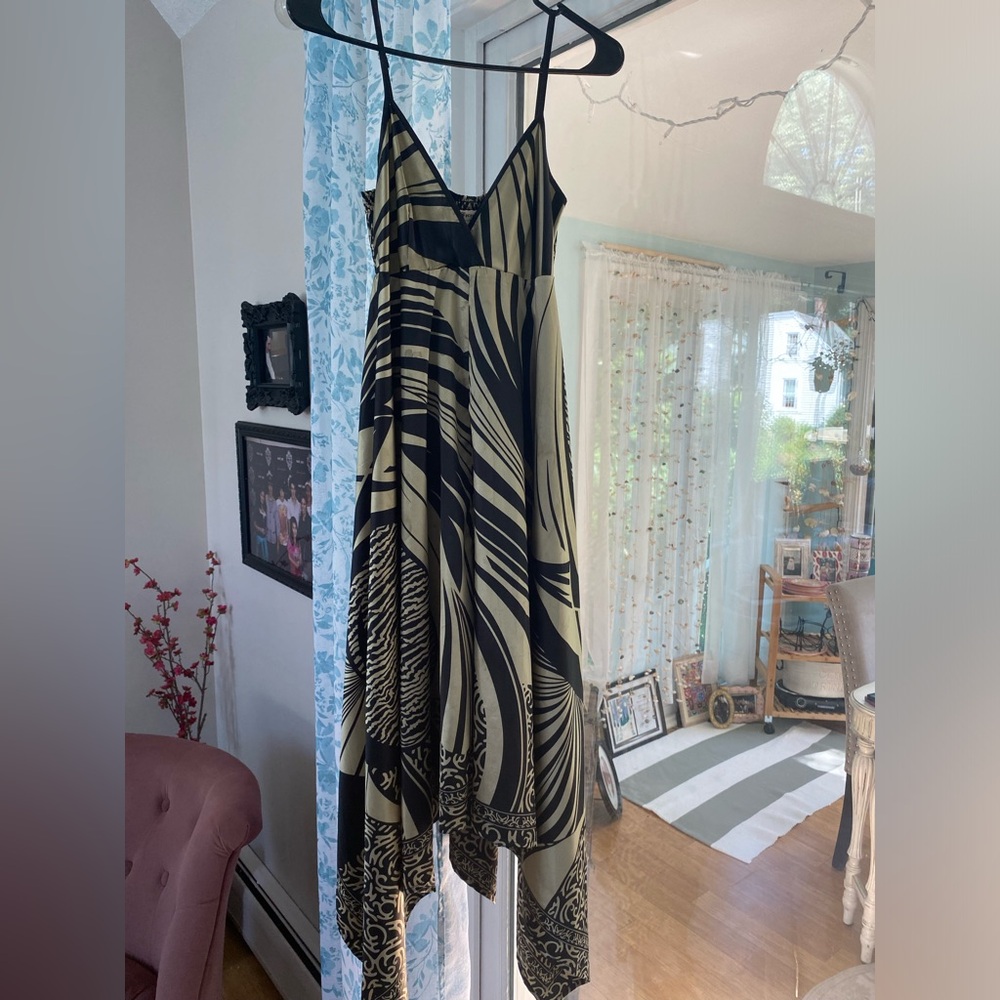 Satin black and brushed gold patterned handkerchief dress. Size S